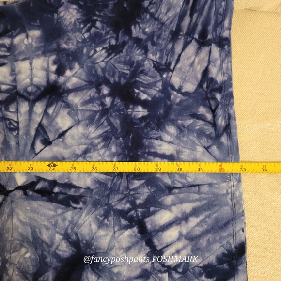 PHILOSOPHY Nordstrom flattering swing dress oversized & roomy fits sizes S,M, L - Picture 9 of 17